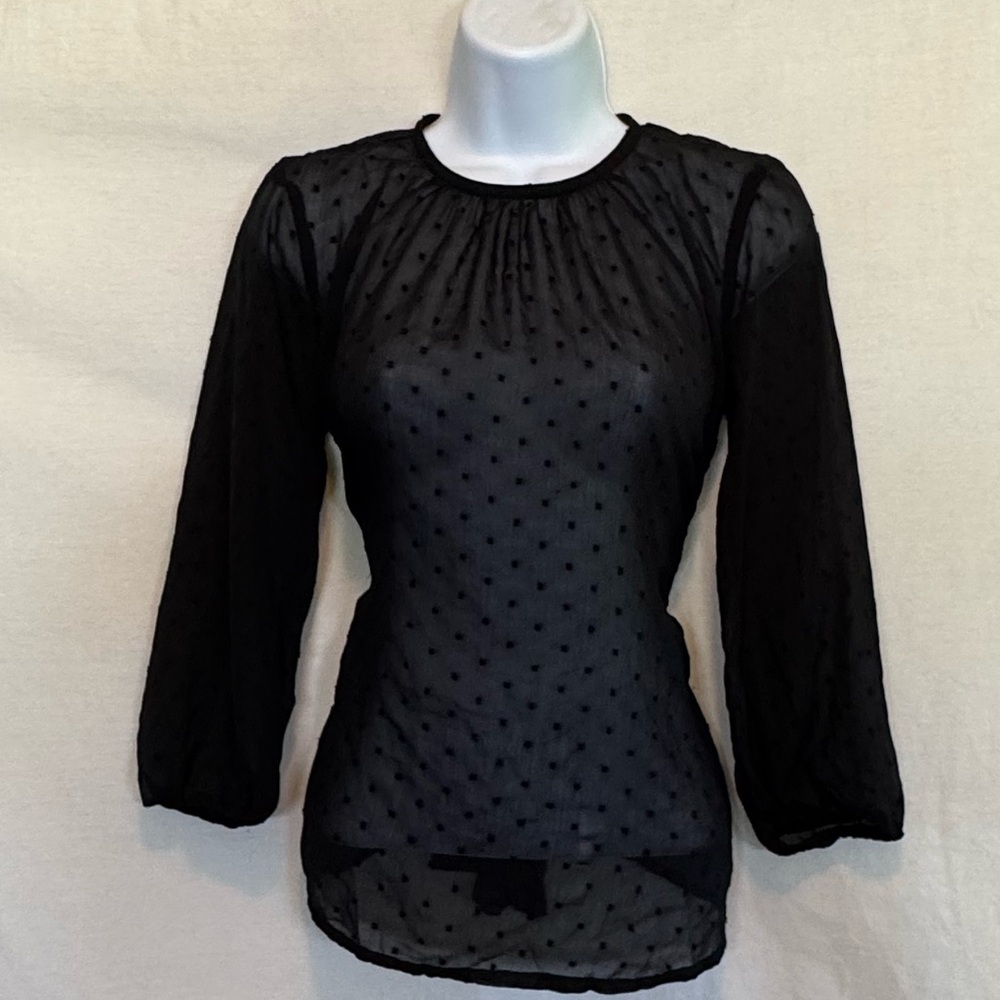 F-164 Old Navy Black Sheer Swiss Dot 1/2 Sleeve Pullover Blouse Size XS